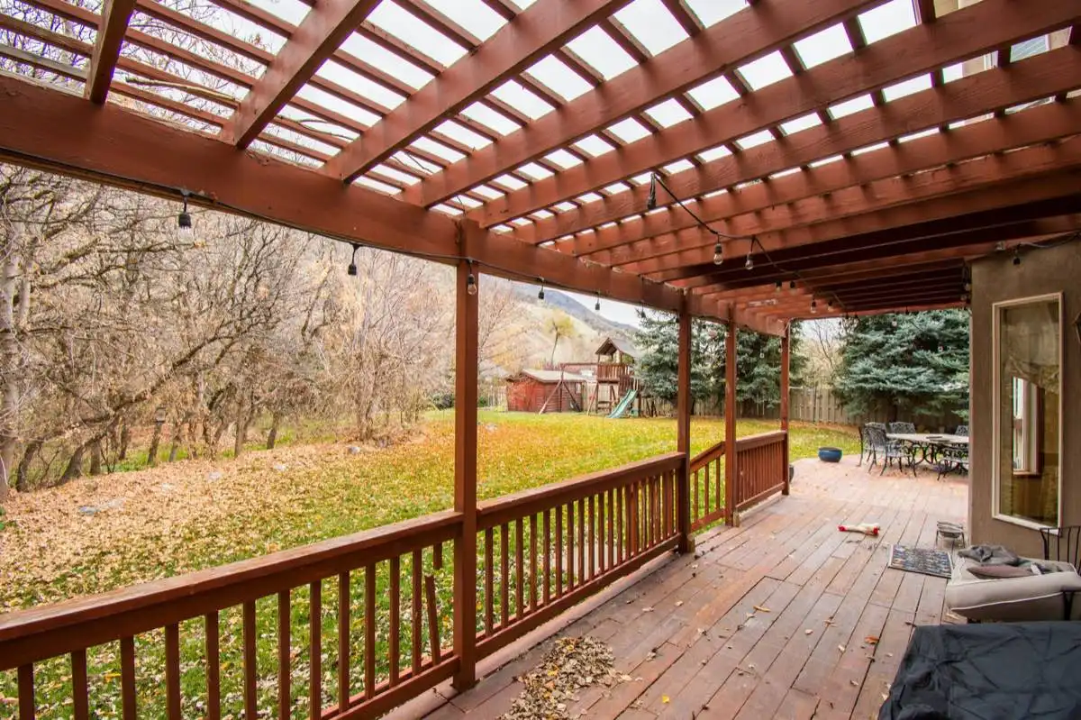 Sunrooms & Glazed Enclosures in Mission, TX